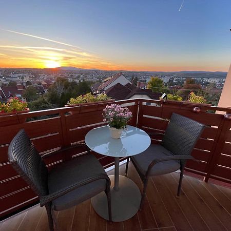 Bellavista 1 Apartman Eger Ngoại thất bức ảnh