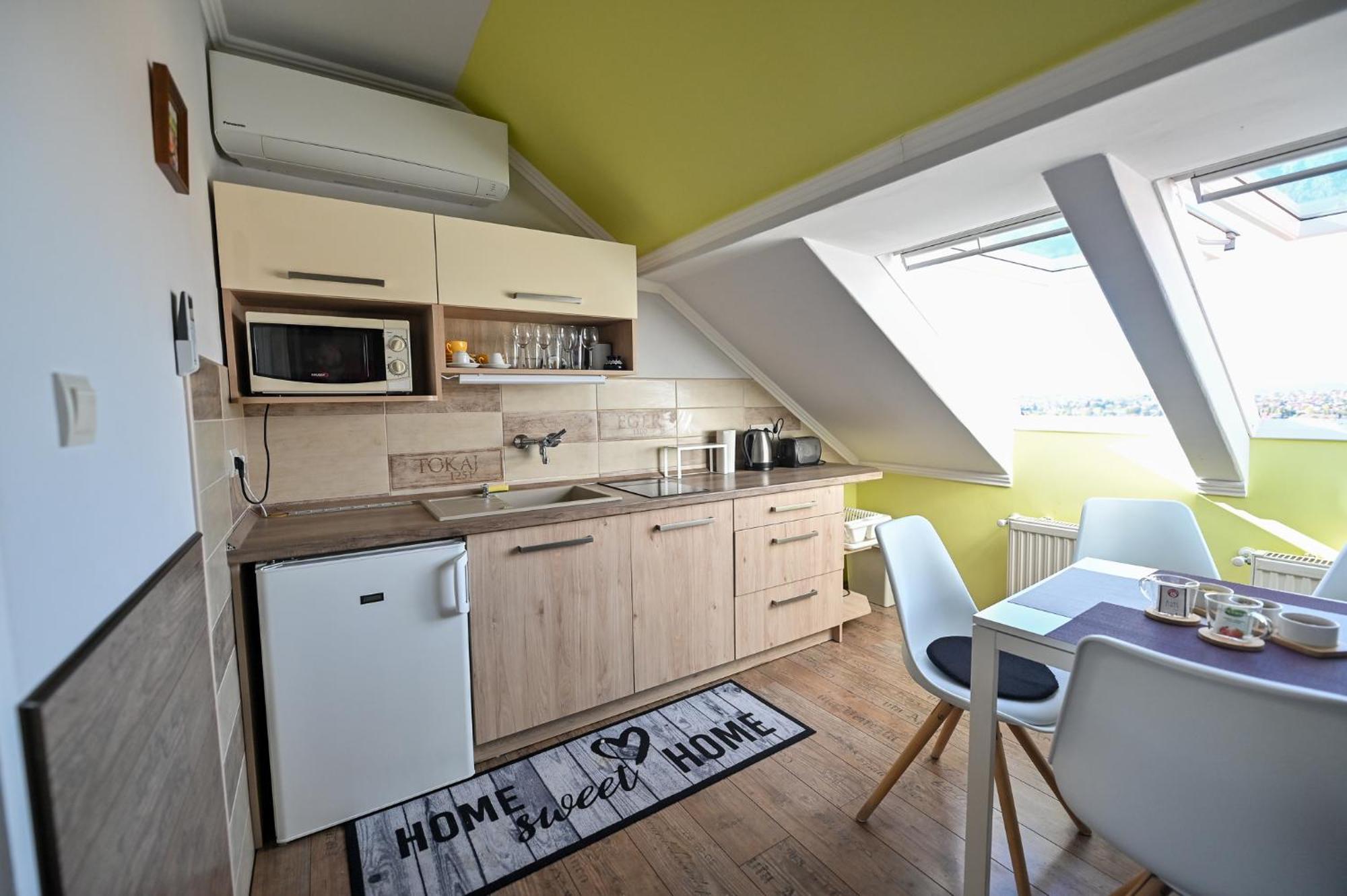 Bellavista 1 Apartman Eger Ngoại thất bức ảnh