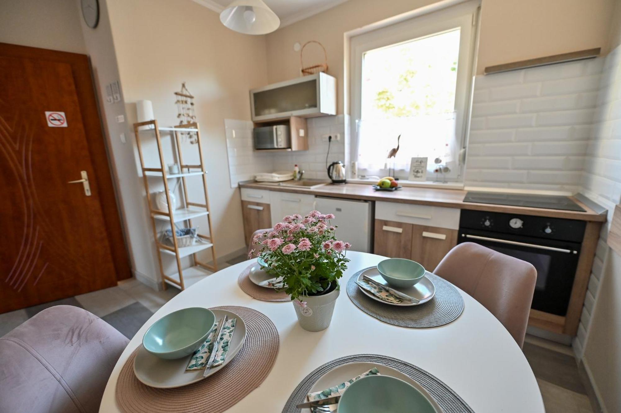 Bellavista 1 Apartman Eger Ngoại thất bức ảnh
