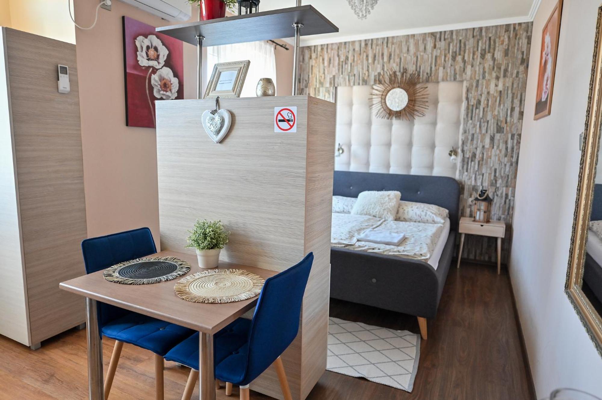 Bellavista 1 Apartman Eger Ngoại thất bức ảnh
