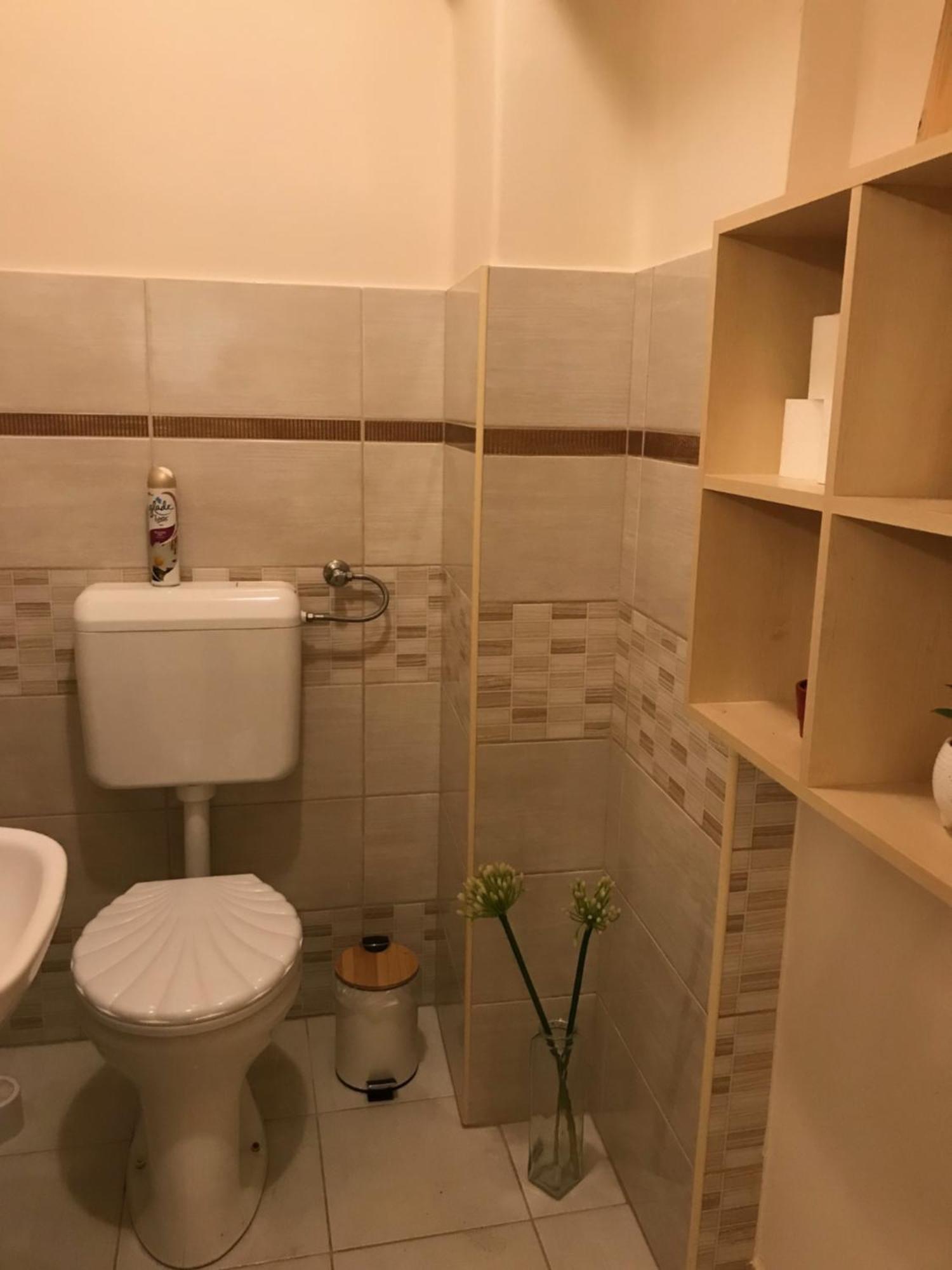 Bellavista 1 Apartman Apartment Eger Ngoại thất bức ảnh